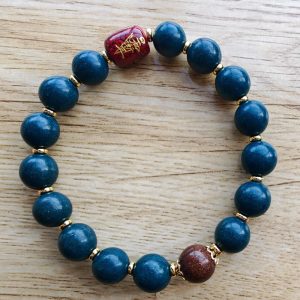 Blue bead bracelet