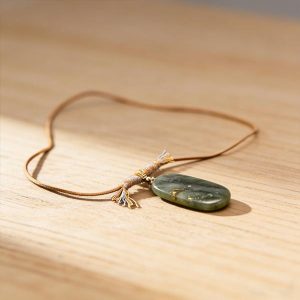 T14A Second-rate Hetian Necklace (Random Style)